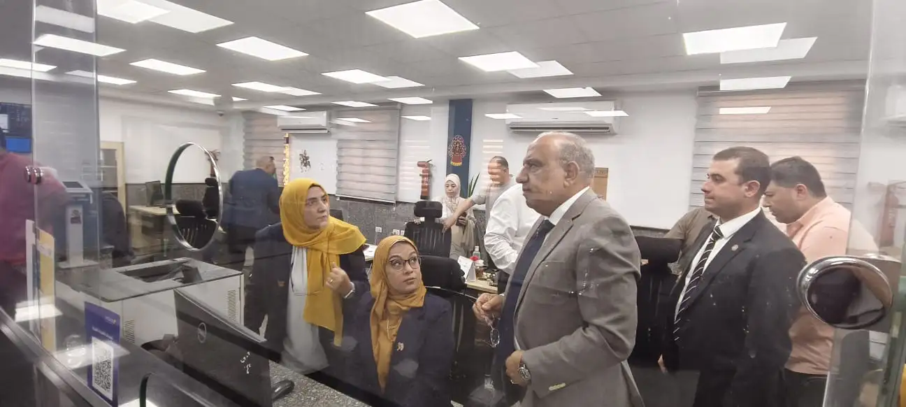 ''وزير الكهرباء'' يتفقد إدارة شبكات كهرباء مدينة الشروق، ويتابع خطة التشغيل وتأمين التغذية وتنفيذ معايير الامن والسلامة