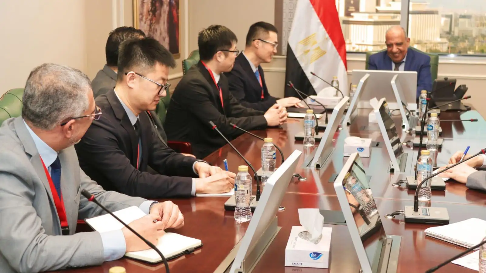 ''وزير الكهرباء'' يبحث مع شركة هواوي الصينية العمل المشترك وتعزيز التعاون فى مجالات تخزين الطاقة والتحول الرقمى والحلول الذكية للشبكات