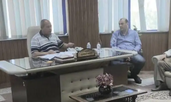 خلال زيارته الميدانية 'رئيس كهرباء القناة' يتابع أعمال الضبطية القضائية بقطاع كهرباء البحر الاحمر ويعقد إجتماعا مع قيادات القطاع