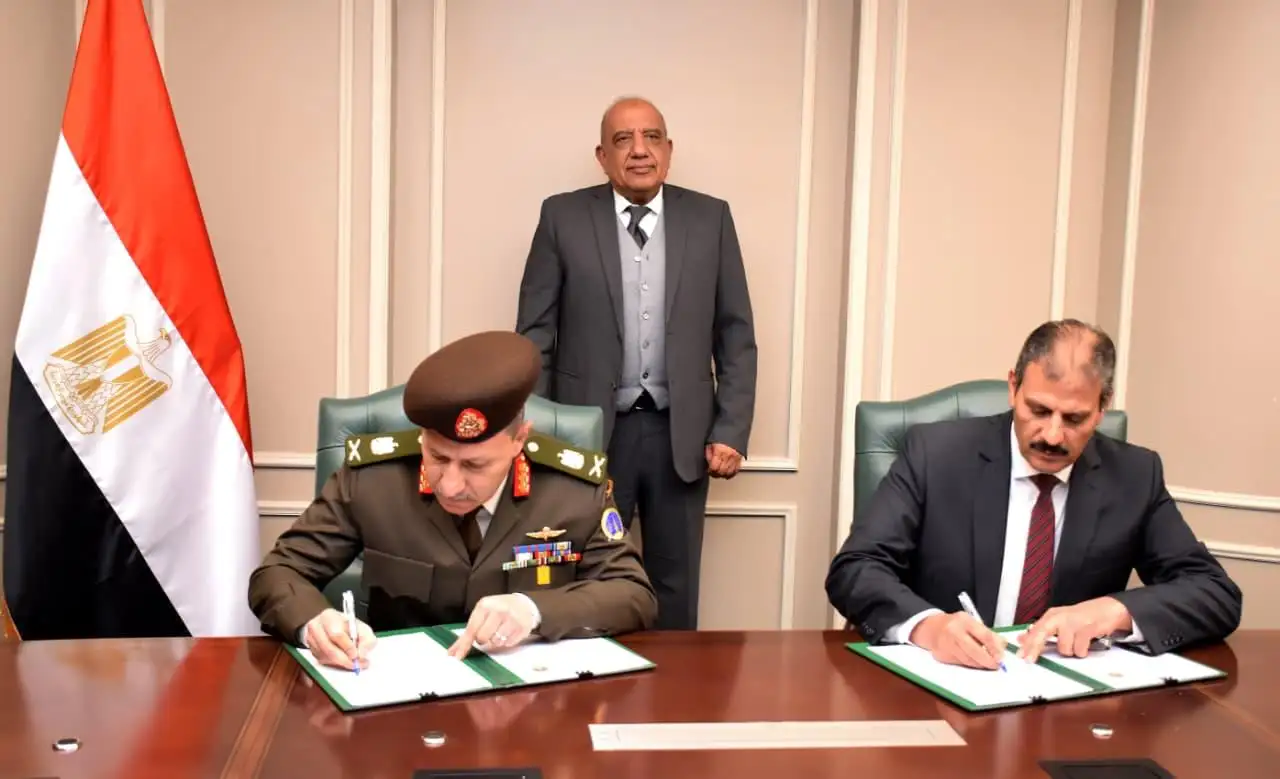 ''وزارة الكهرباء'' و ''إدارة الإشارة للقوات المسلحة'' يوقعان بروتوكول تعاون لتعظيم الإستفادة من الشبكة الوطنية للطوارئ والسلامة العامة